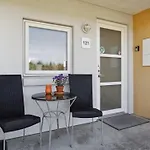 Dafna - 100m From The Sea By Interhome *